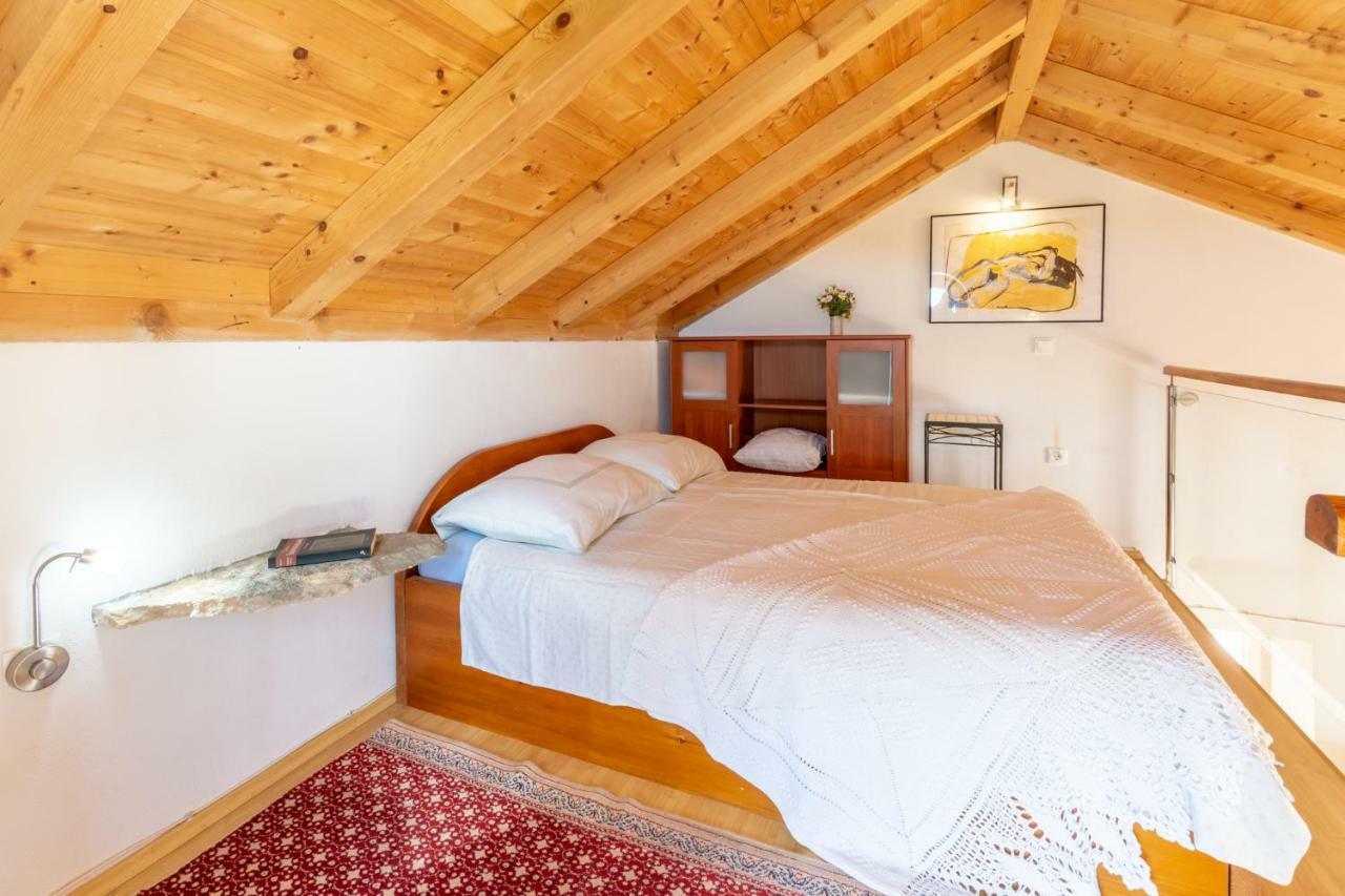 Holiday Home Kuća Sunca Sutivan Dış mekan fotoğraf